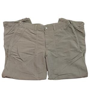 North Face Men’s dark gray pants, water resistant/proof, Size 40